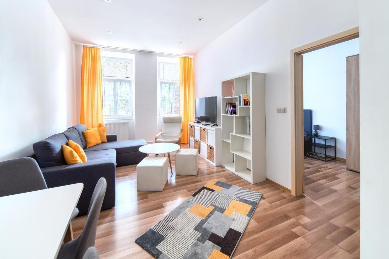 Pb Apartments Spisska Nova Ves Ngoại thất bức ảnh