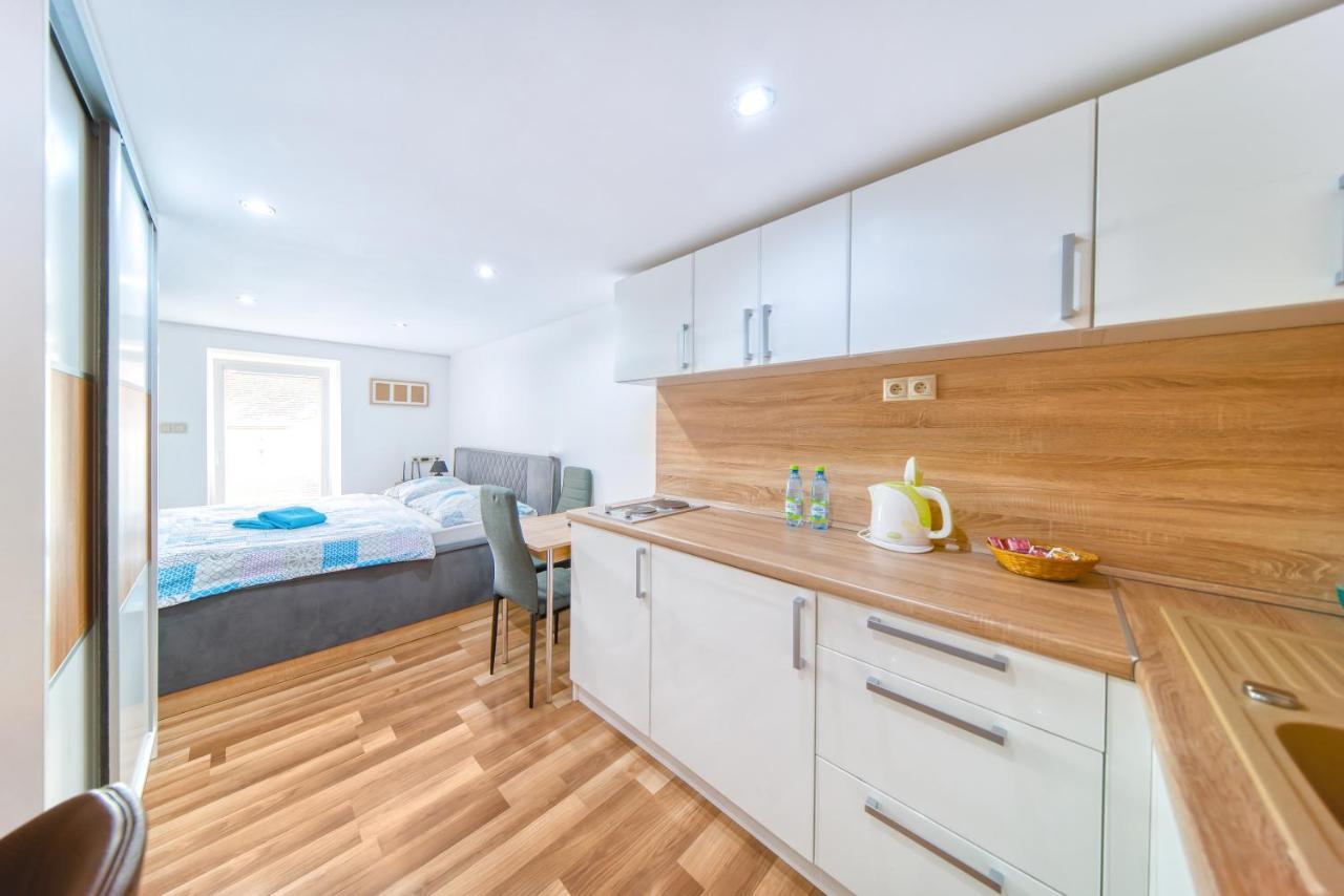 Pb Apartments Spisska Nova Ves Ngoại thất bức ảnh