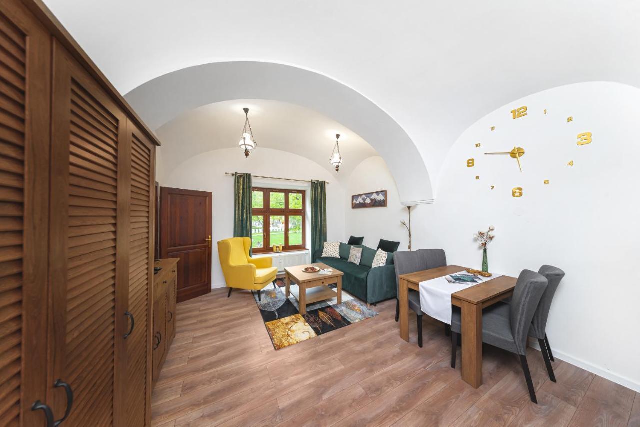 Pb Apartments Spisska Nova Ves Ngoại thất bức ảnh