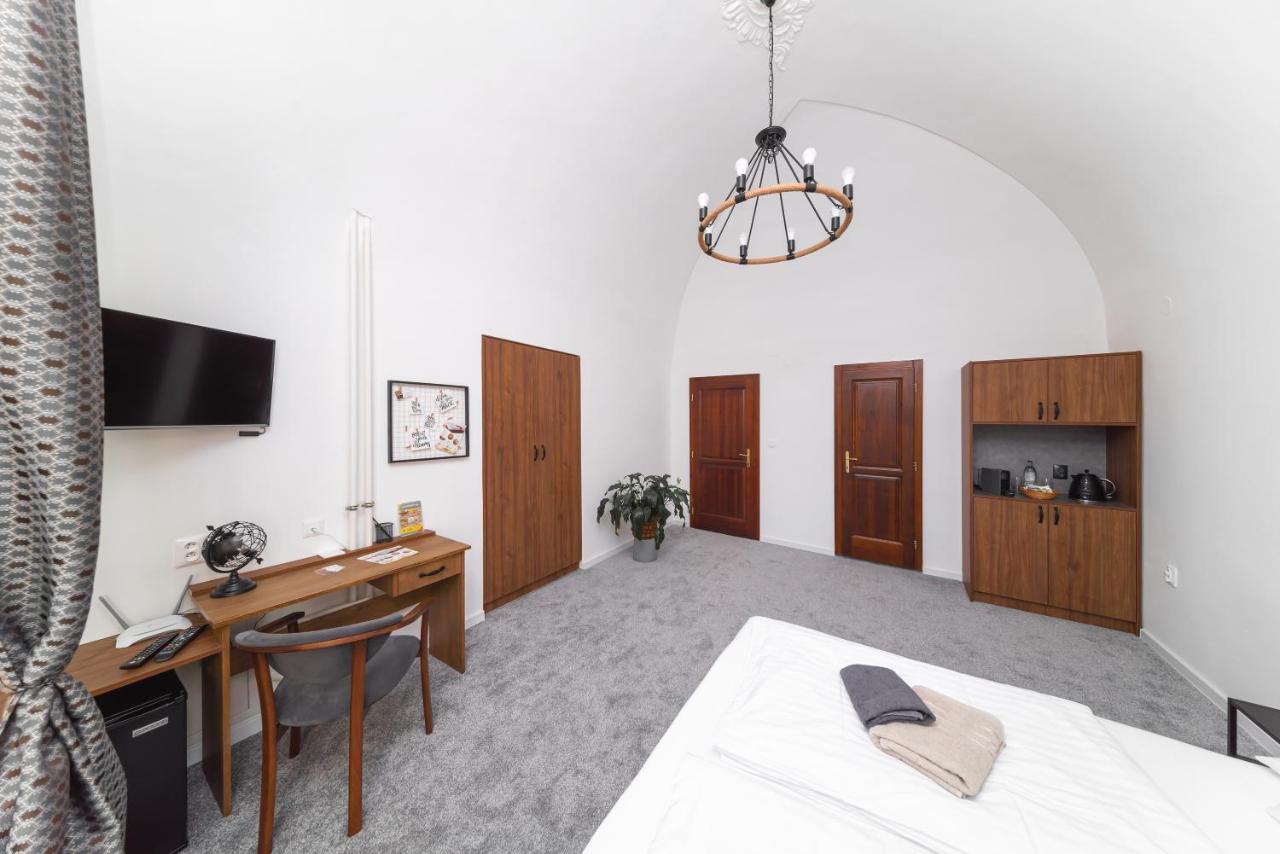 Pb Apartments Spisska Nova Ves Ngoại thất bức ảnh